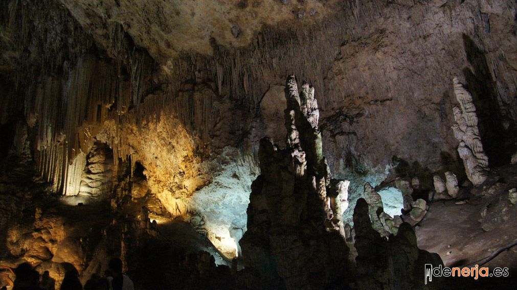 Foto del interior de las Cuevas de Nerja - 4